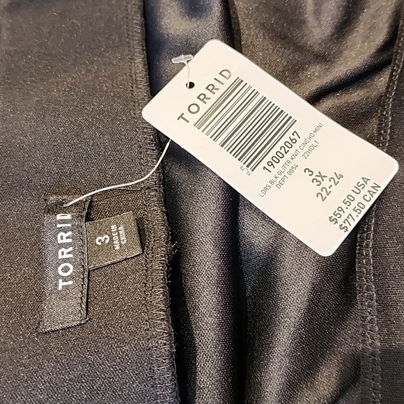 Torrid - At The Knee Glitter Knit Cinched Bodycon Skirt in Nonce - Picture 6 of 11